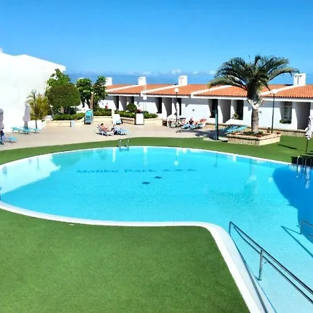 Apartamento Con Estupenda Piscina, Wifi, Tenerife Sur *