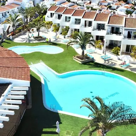 Apartamento Con Estupenda Piscina, Wifi, Tenerife Sur アデヘ