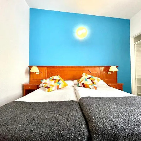 Apartamento Con Estupenda Piscina, Wifi, Tenerife Sur *