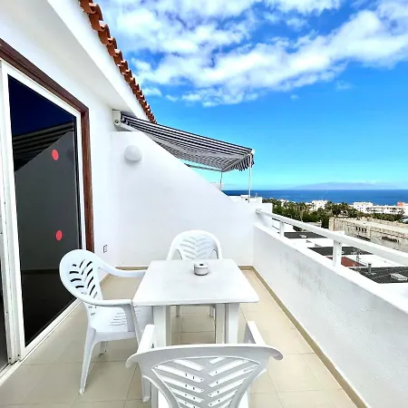 Apartamento Con Estupenda Piscina, Wifi, Tenerife Sur アパート