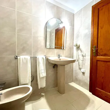 Apartamento Con Estupenda Piscina, Wifi, Tenerife Sur Apartament *