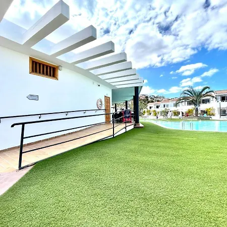 Apartamento Con Estupenda Piscina, Wifi, Tenerife Sur