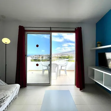 Апартаменты Apartamento Con Estupenda Piscina, Wifi, Tenerife Sur
